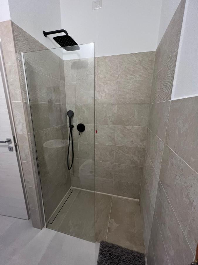 B-Guest House Ористано Экстерьер фото