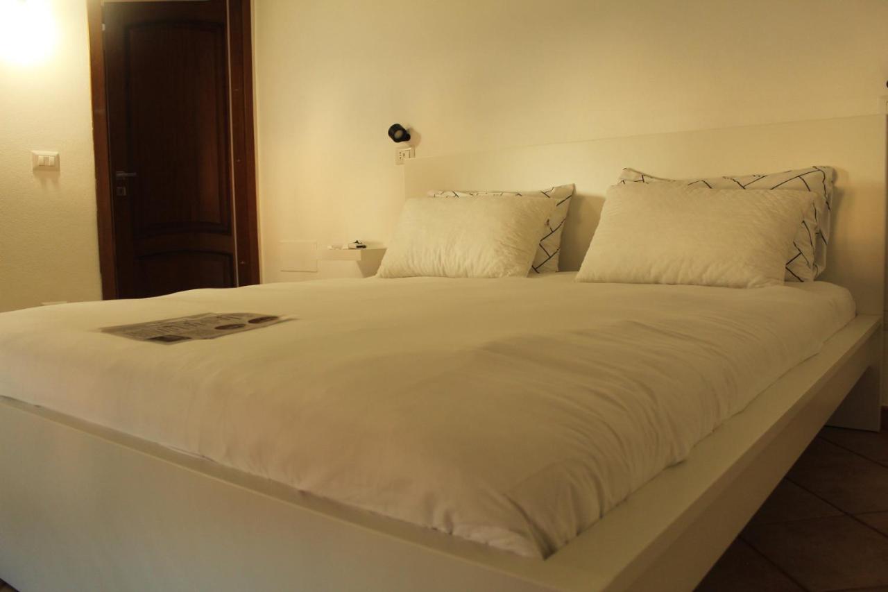 B-Guest House Ористано Экстерьер фото